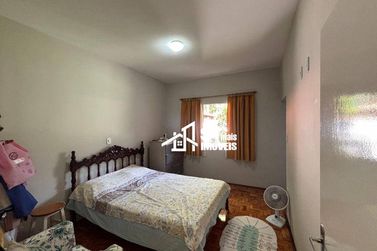 Casa &agrave; venda - 132m&sup2; - Centro