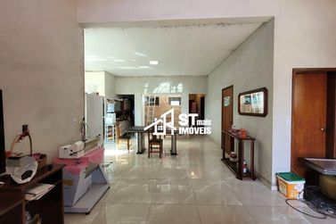 Casa &agrave; venda - 340m&sup2; - Canto dos P&aacute;ssaros