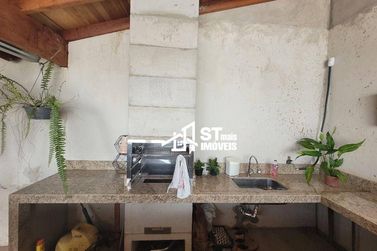 Casa &agrave; venda - 150m&sup2; - Jardim Mirante