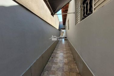 Casa &agrave; venda - 80m&sup2; - Pirapitinga