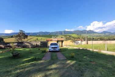 Ch&aacute;cara &agrave; venda - 50m&sup2; - Centro
