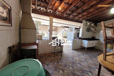 Casa &agrave; venda - 180m&sup2; - Jardim Alvorada