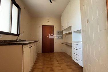 Apartamento &agrave; venda - 103m&sup2; - Centro