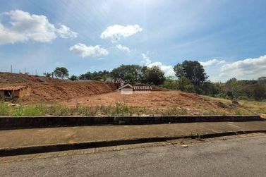 Terreno &agrave; venda - 226m&sup2; - Jardim Santa L&uacute;cia