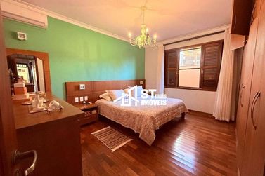 Casa &agrave; venda - 240m&sup2; - Jardim Panorama