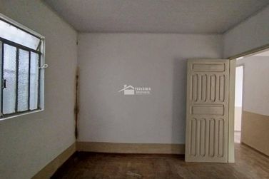 Casa &agrave; venda - 65m&sup2; - Centro