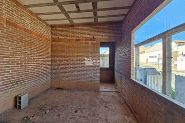 Casa &agrave; venda - 100m&sup2; - Jardim Brasil