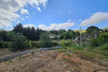 Ch&aacute;cara &agrave; venda - 90m&sup2; - Zona Rural