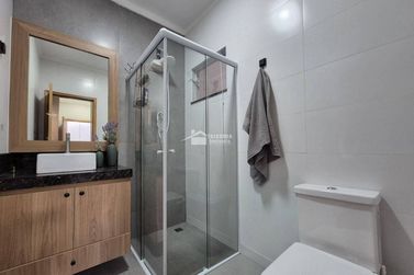 Casa &agrave; venda - 150m&sup2; - Santo Ant&ocirc;nio de Lisboa