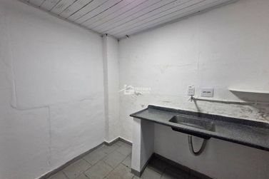 Sala Comercial para alugar - 70m&sup2; - Centro