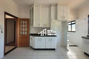 Apartamento &agrave; venda - 164m&sup2; - Centro