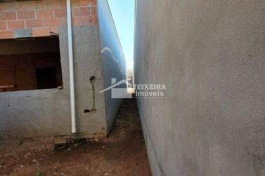 Casa &agrave; venda - 250m&sup2; - Jardim Lima