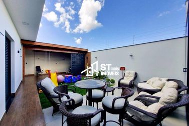 Casa &agrave; venda - 220m&sup2; - Jardim Alto da Bela Vista