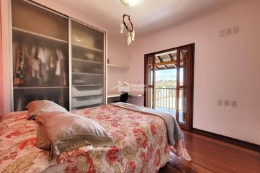 Casa &agrave; venda - 304m&sup2; - Mantiqueira Boulevard