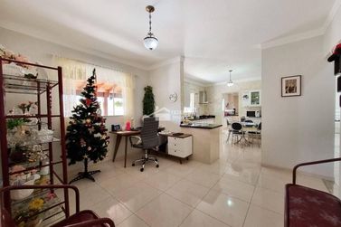 Casa &agrave; venda - 500m&sup2; - Vila Mosconi
