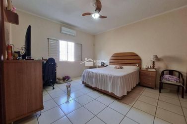 Casa &agrave; venda - 314m&sup2; - Jardim Nova Andradas
