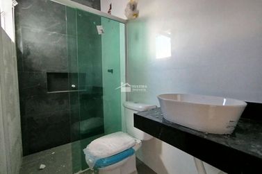 Sobrado &agrave; venda - 100m&sup2; - Jardim Portal da Mantiqueira