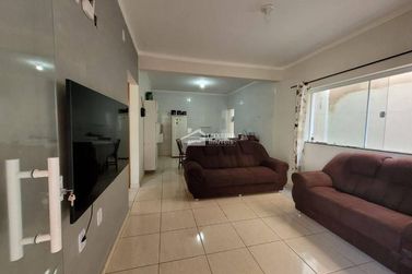 Casa &agrave; venda - 85m&sup2; - Jardim Muterle