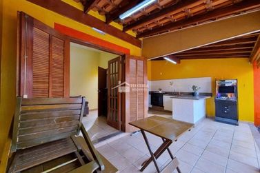 Casa &agrave; venda - 388m&sup2; - Jardim Panorama