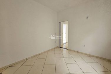 Casa &agrave; venda - 200m&sup2; - Portal da Mantiqueira