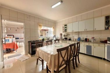 Sobrado &agrave; venda - 166m&sup2; - Jardim Rio Branco