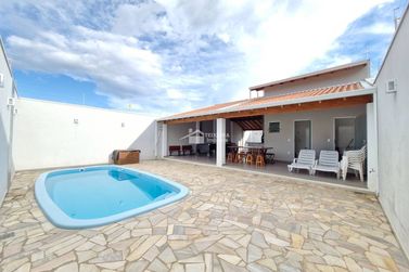 Casa &agrave; venda - 101m&sup2; - Jardim Am&eacute;lia