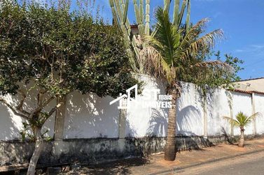 Casa &agrave; venda - 184m&sup2; - Centro
