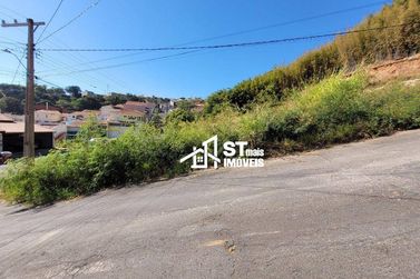 Terreno &agrave; venda - 300m&sup2; - Jardim Pirapitinga