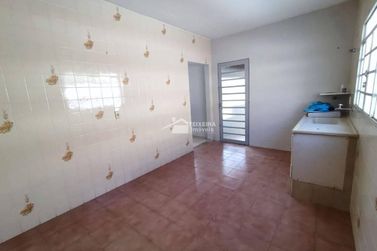Casa &agrave; venda - 128m&sup2; - Jardim Bela Vista