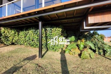 Casa &agrave; venda - 300m&sup2; - Andradas