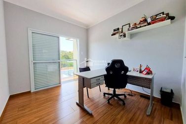 Casa &agrave; venda - 130m&sup2; - Veredas da Serra