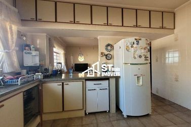 Casa &agrave; venda - 280m&sup2; - Jardim Bela Vista