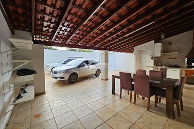 Casa &agrave; venda - 168m&sup2; - Mantiqueira Boulevard