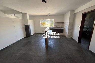 Apartamento para alugar - 60m&sup2; - Centro