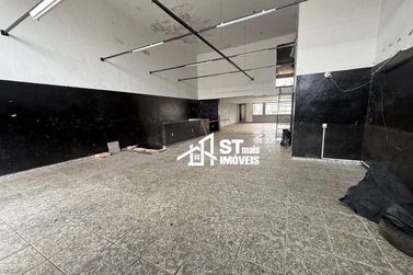 Sal&atilde;o Comercial para alugar - 290m&sup2; - Centro