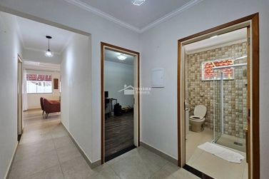 Casa &agrave; venda - 260m&sup2; - Clube Uva