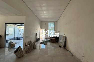Casa &agrave; venda - 150m&sup2; - Santo Antonio de Lisboa