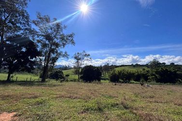 Terreno &agrave; venda - 20000m&sup2; - Zona Rural