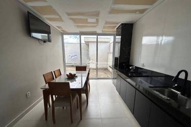 Casa &agrave; venda - 133m&sup2; - Santo Ant&ocirc;nio de Lisboa