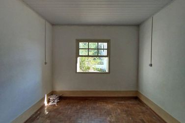 Casa &agrave; venda - 65m&sup2; - Centro