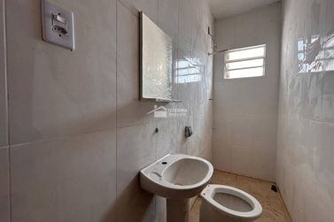 Casa &agrave; venda - 85m&sup2; - Centro