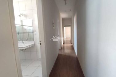 Casa &agrave; venda - 238m&sup2; - Centro
