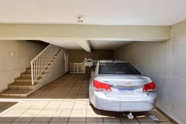 Sobrado &agrave; venda - 150m&sup2; - Pirapitinga