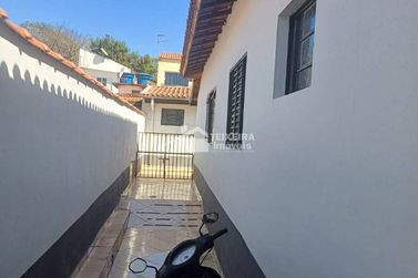 Casa &agrave; venda - 100m&sup2; - Jardim Alvorada