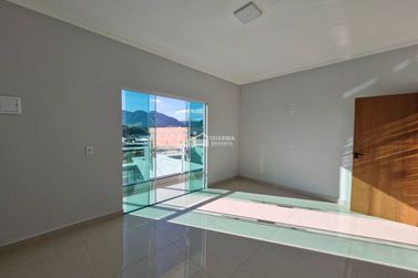 Casa &agrave; venda - 97m&sup2; - Jardim Mirante