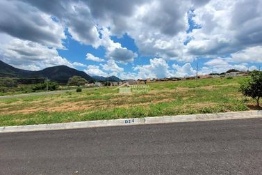 Terreno &agrave; venda - 200m&sup2; - Jardim Lima