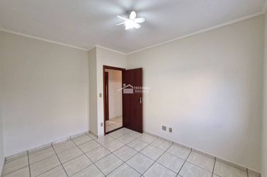 Apartamento para alugar - 193m&sup2; - Centro