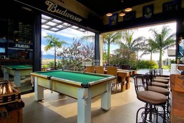 Casa &agrave; venda - 450m&sup2; - Condom&iacute;nio Recanto Verde