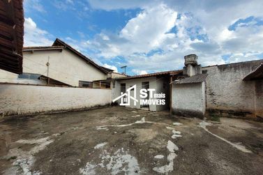 Casa &agrave; venda - 142m&sup2; - Vila Mosconi