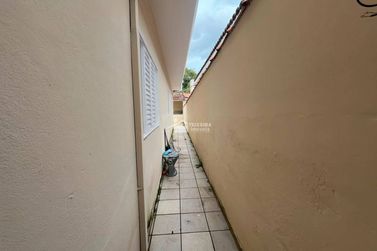Casa para alugar - 140m&sup2; - Centro